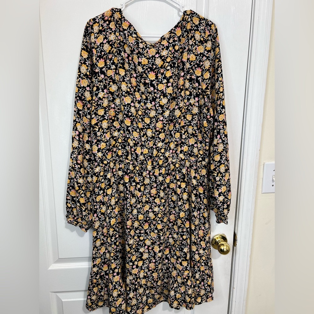 LOFT Floral Black and Yellow Dress - Picture 3 of 12